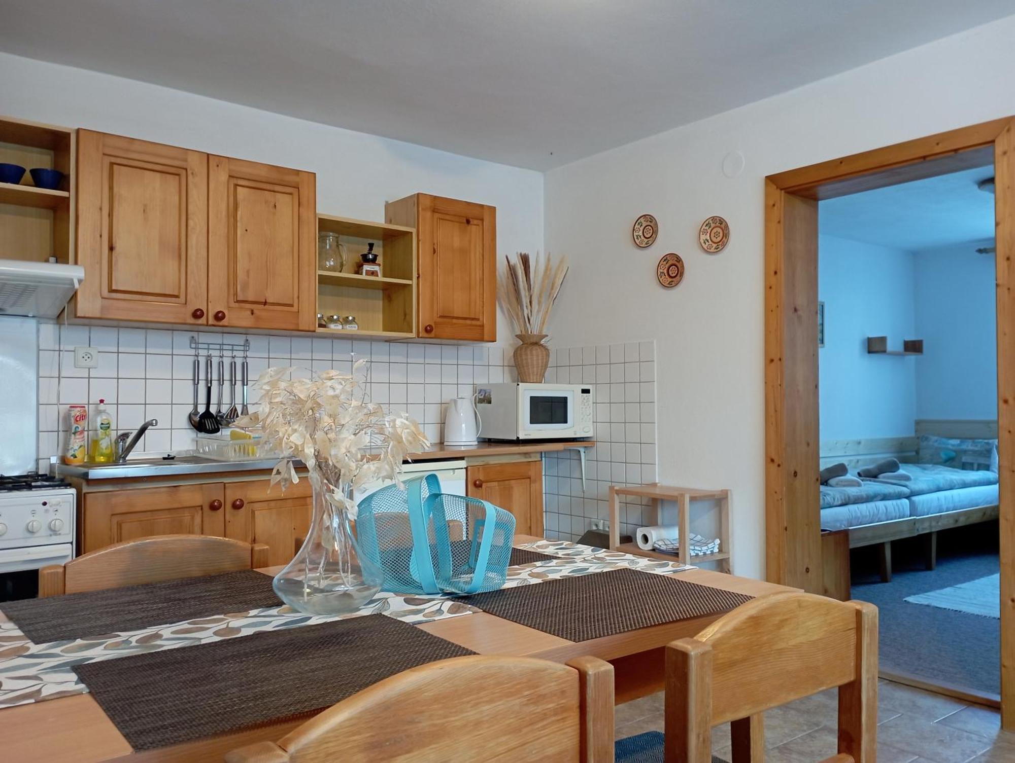 Apartments Lubka Зуберец Екстериор снимка