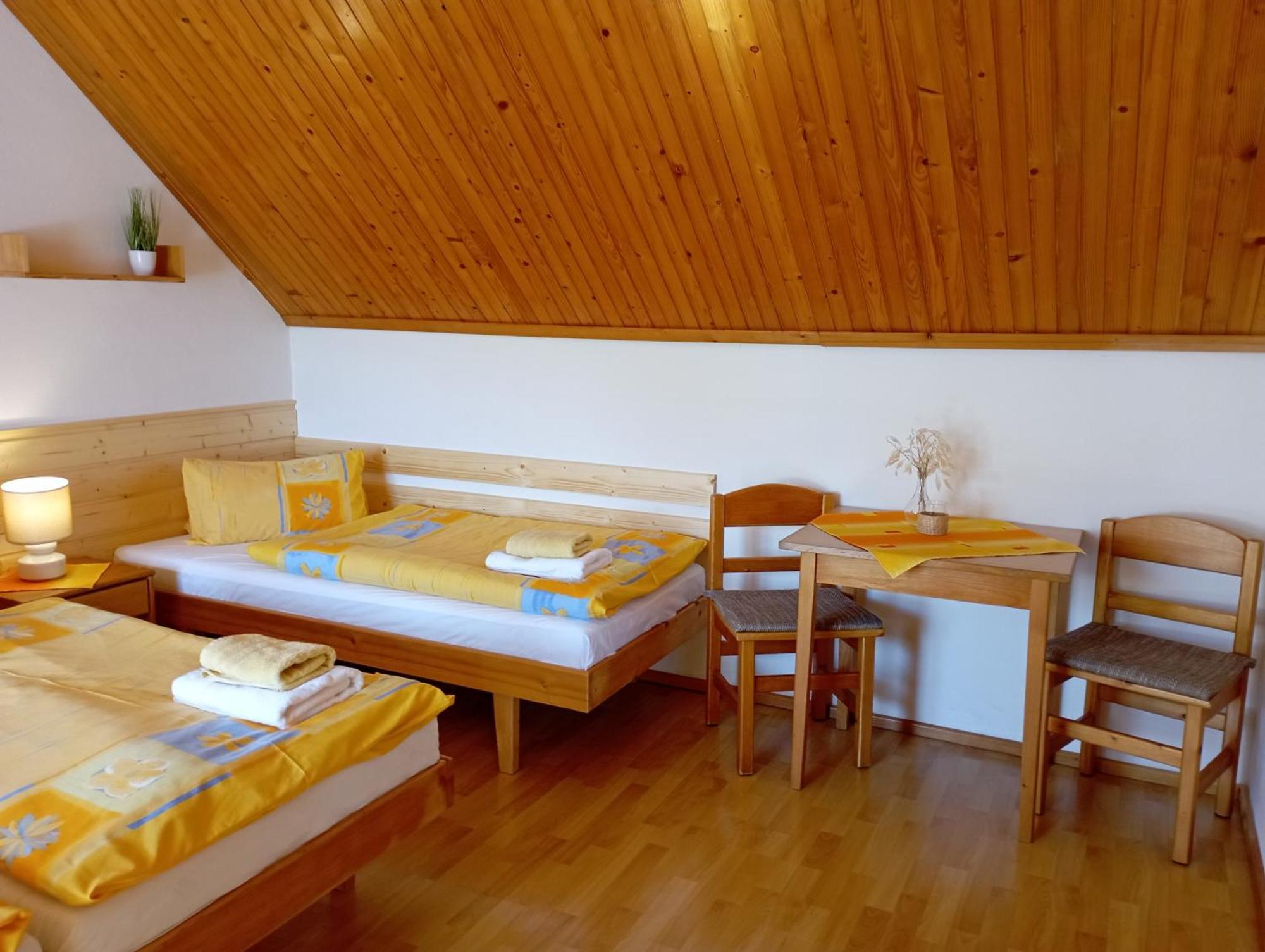 Apartments Lubka Зуберец Екстериор снимка