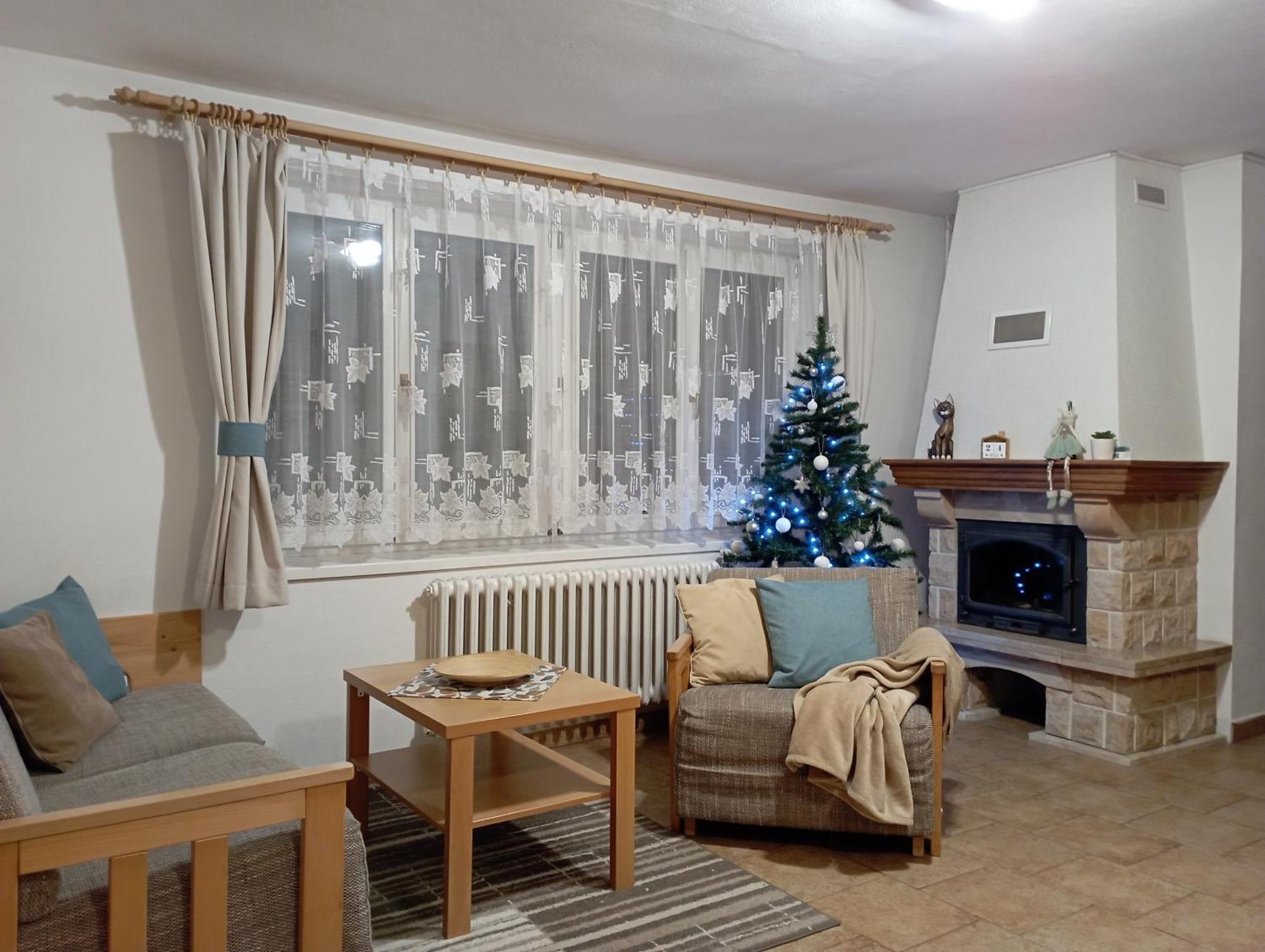 Apartments Lubka Зуберец Екстериор снимка